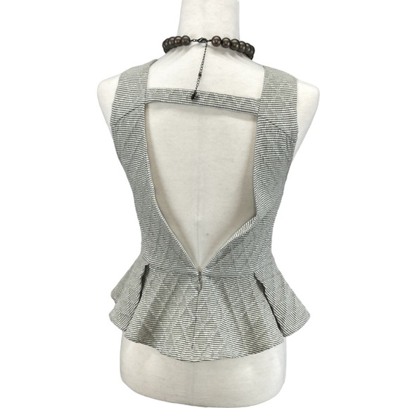 BCBG Generation Textured Tulip Hem Blouse - Picture 3 of 5